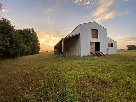 Barkley Farm photo 1